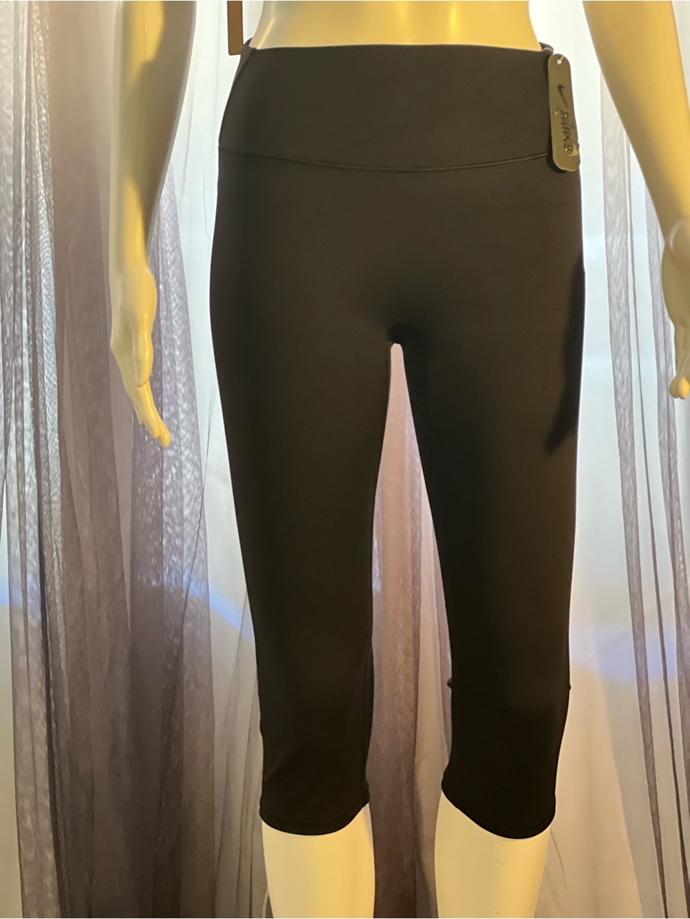 Nike x SKIMS Matte Crop Legging 17" | Obsidian Black | Size S | NWT